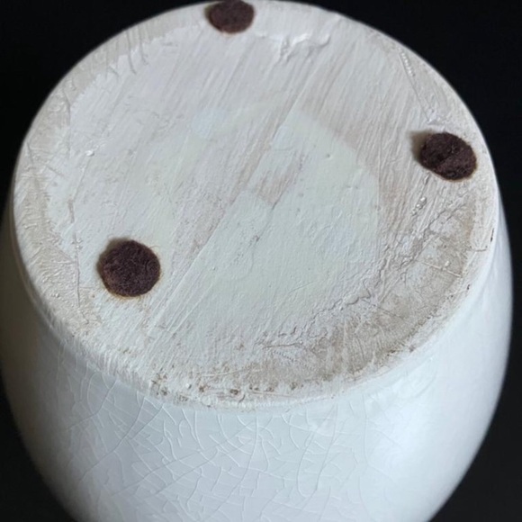 Vintage Treasure Craft Ceramics Butterfly Urn/Vase no Lid - Picture 5 of 6